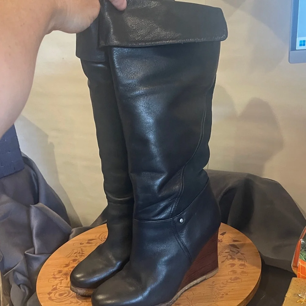 UGG Ravenna Black Over the Knee Wedge Boots size 8 - Picture 4 of 10
